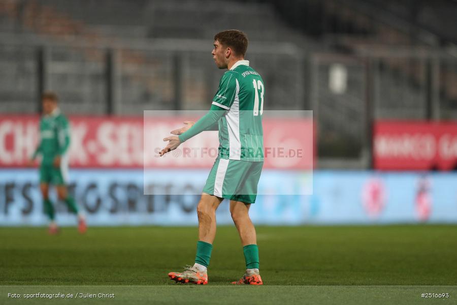 sport, action, Würzburg, SpVgg Greuther Fürth II, SGF, Regionalliga Bayern, Fussball, FWK, FC Würzburger Kickers, BFV, AKON Arena, 17.10.2025, 14. Spieltag - Bild-ID: 2516693