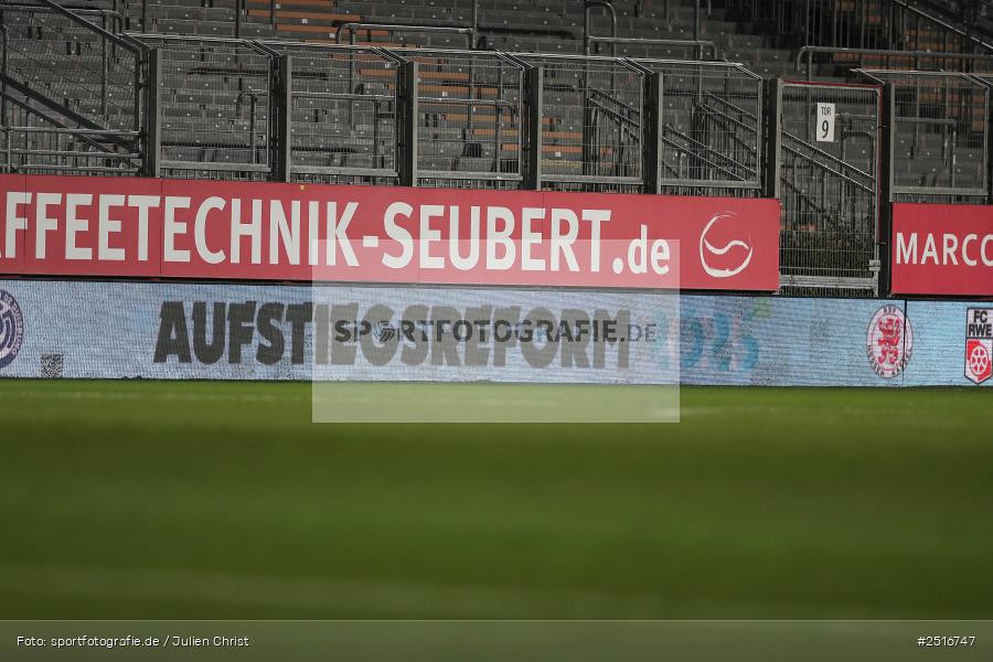 sport, action, Würzburg, SpVgg Greuther Fürth II, SGF, Regionalliga Bayern, Fussball, FWK, FC Würzburger Kickers, BFV, AKON Arena, 17.10.2025, 14. Spieltag - Bild-ID: 2516747