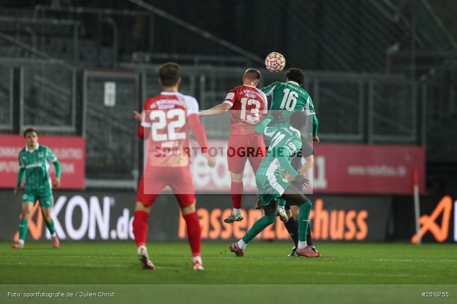 sport, action, Würzburg, SpVgg Greuther Fürth II, SGF, Regionalliga Bayern, Fussball, FWK, FC Würzburger Kickers, BFV, AKON Arena, 17.10.2025, 14. Spieltag - Bild-ID: 2516755