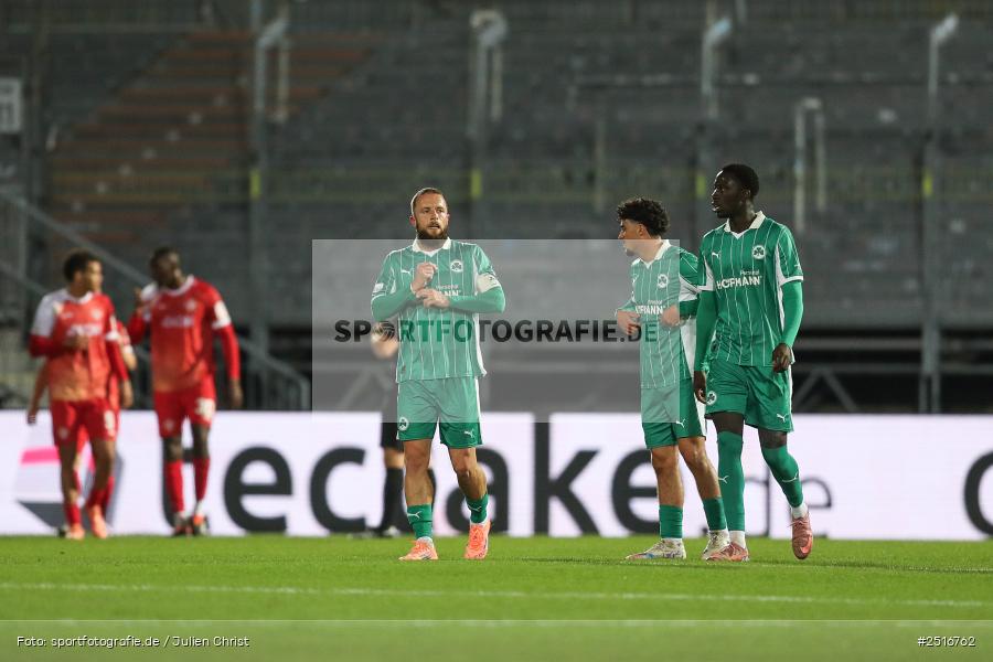 sport, action, Würzburg, SpVgg Greuther Fürth II, SGF, Regionalliga Bayern, Fussball, FWK, FC Würzburger Kickers, BFV, AKON Arena, 17.10.2025, 14. Spieltag - Bild-ID: 2516762