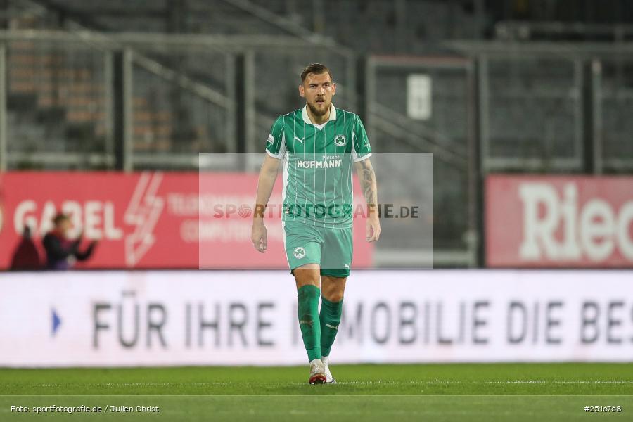 sport, action, Würzburg, SpVgg Greuther Fürth II, SGF, Regionalliga Bayern, Fussball, FWK, FC Würzburger Kickers, BFV, AKON Arena, 17.10.2025, 14. Spieltag - Bild-ID: 2516768