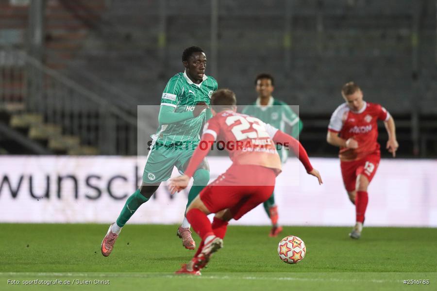sport, action, Würzburg, SpVgg Greuther Fürth II, SGF, Regionalliga Bayern, Fussball, FWK, FC Würzburger Kickers, BFV, AKON Arena, 17.10.2025, 14. Spieltag - Bild-ID: 2516783
