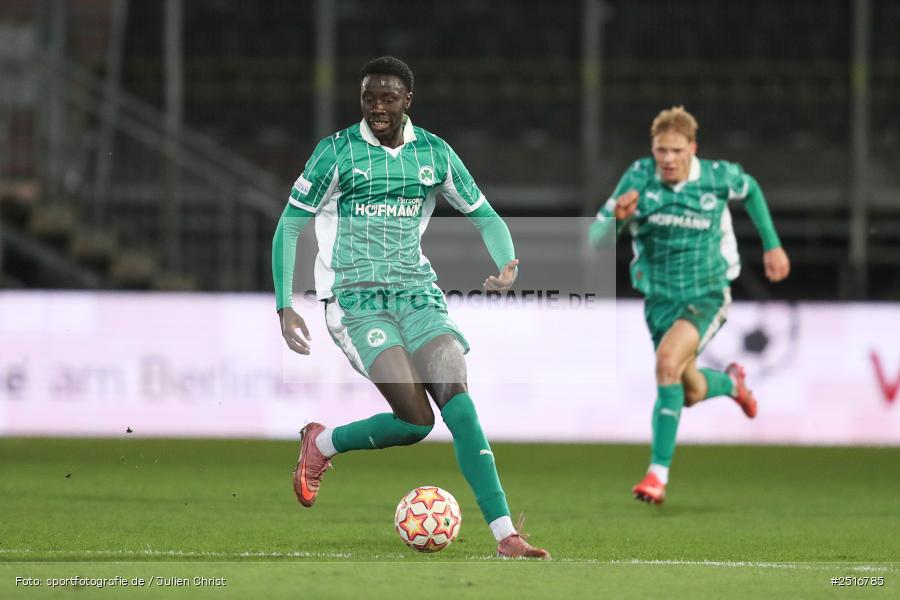 sport, action, Würzburg, SpVgg Greuther Fürth II, SGF, Regionalliga Bayern, Fussball, FWK, FC Würzburger Kickers, BFV, AKON Arena, 17.10.2025, 14. Spieltag - Bild-ID: 2516785