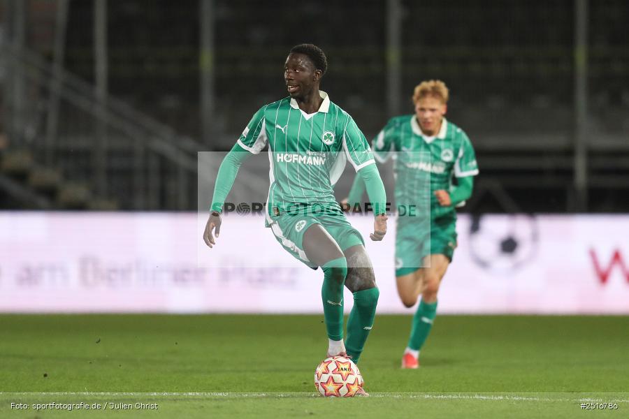 sport, action, Würzburg, SpVgg Greuther Fürth II, SGF, Regionalliga Bayern, Fussball, FWK, FC Würzburger Kickers, BFV, AKON Arena, 17.10.2025, 14. Spieltag - Bild-ID: 2516786