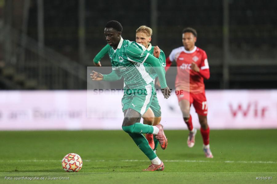 sport, action, Würzburg, SpVgg Greuther Fürth II, SGF, Regionalliga Bayern, Fussball, FWK, FC Würzburger Kickers, BFV, AKON Arena, 17.10.2025, 14. Spieltag - Bild-ID: 2516787