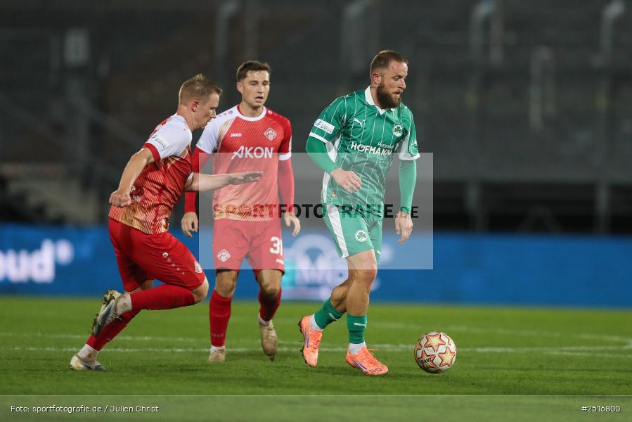 sport, action, Würzburg, SpVgg Greuther Fürth II, SGF, Regionalliga Bayern, Fussball, FWK, FC Würzburger Kickers, BFV, AKON Arena, 17.10.2025, 14. Spieltag - Bild-ID: 2516800