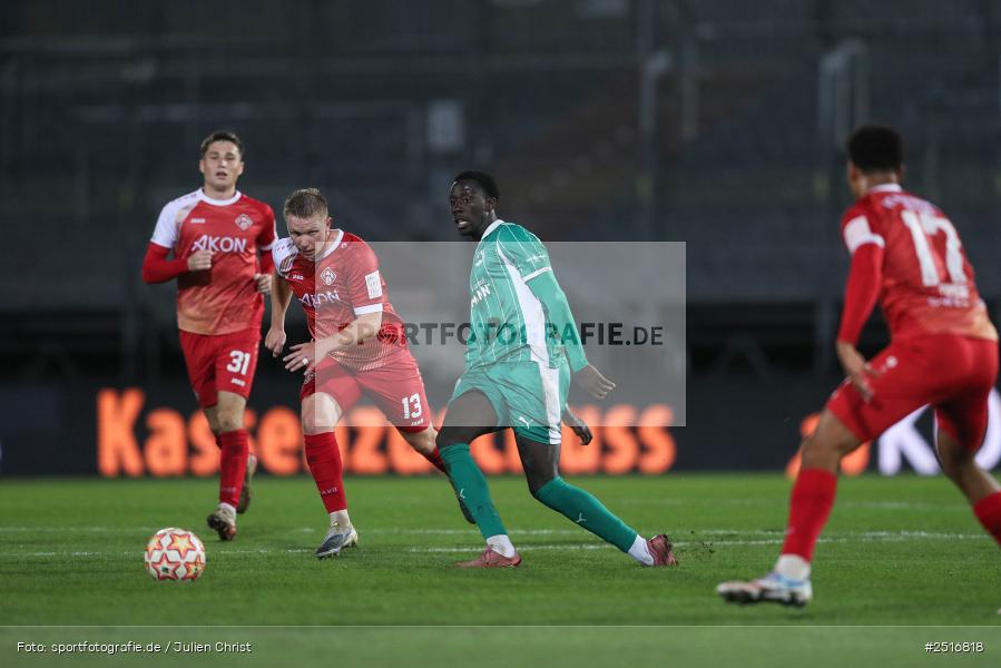 sport, action, Würzburg, SpVgg Greuther Fürth II, SGF, Regionalliga Bayern, Fussball, FWK, FC Würzburger Kickers, BFV, AKON Arena, 17.10.2025, 14. Spieltag - Bild-ID: 2516818