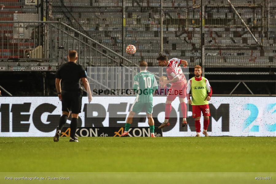 sport, action, Würzburg, SpVgg Greuther Fürth II, SGF, Regionalliga Bayern, Fussball, FWK, FC Würzburger Kickers, BFV, AKON Arena, 17.10.2025, 14. Spieltag - Bild-ID: 2516851
