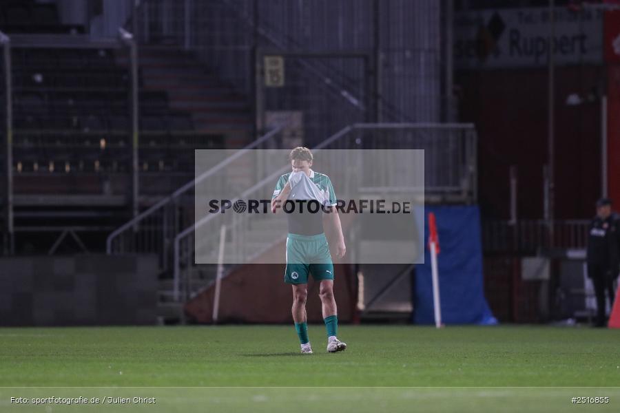 sport, action, Würzburg, SpVgg Greuther Fürth II, SGF, Regionalliga Bayern, Fussball, FWK, FC Würzburger Kickers, BFV, AKON Arena, 17.10.2025, 14. Spieltag - Bild-ID: 2516855