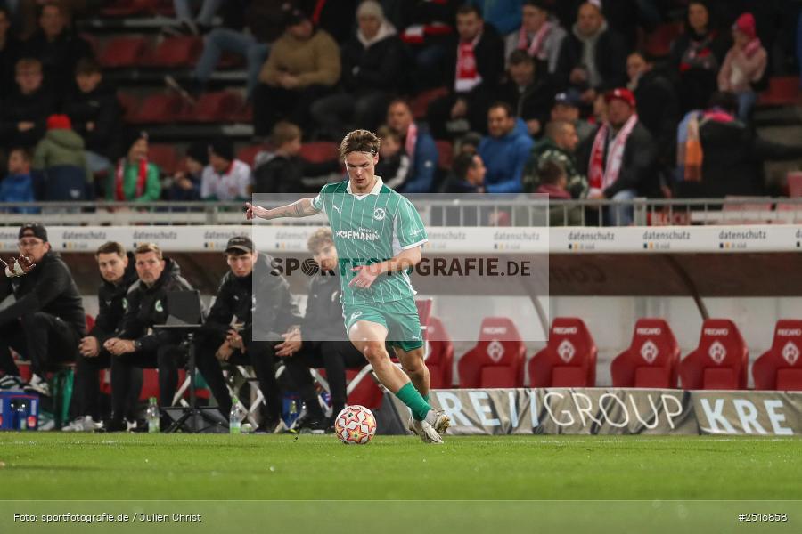 sport, action, Würzburg, SpVgg Greuther Fürth II, SGF, Regionalliga Bayern, Fussball, FWK, FC Würzburger Kickers, BFV, AKON Arena, 17.10.2025, 14. Spieltag - Bild-ID: 2516858
