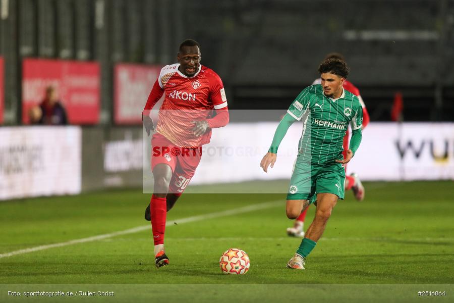 sport, action, Würzburg, SpVgg Greuther Fürth II, SGF, Regionalliga Bayern, Fussball, FWK, FC Würzburger Kickers, BFV, AKON Arena, 17.10.2025, 14. Spieltag - Bild-ID: 2516864