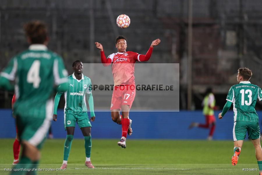 sport, action, Würzburg, SpVgg Greuther Fürth II, SGF, Regionalliga Bayern, Fussball, FWK, FC Würzburger Kickers, BFV, AKON Arena, 17.10.2025, 14. Spieltag - Bild-ID: 2516871