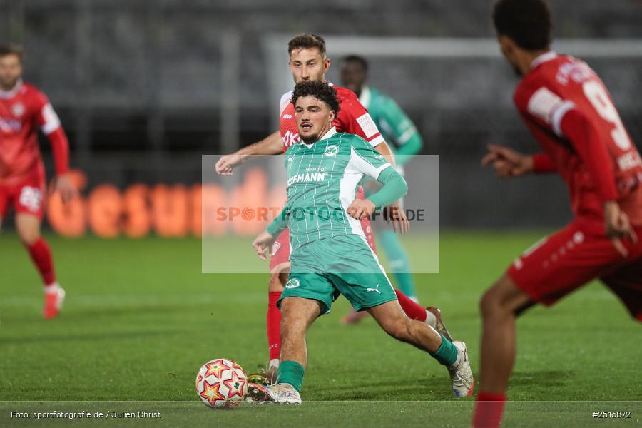 sport, action, Würzburg, SpVgg Greuther Fürth II, SGF, Regionalliga Bayern, Fussball, FWK, FC Würzburger Kickers, BFV, AKON Arena, 17.10.2025, 14. Spieltag - Bild-ID: 2516872