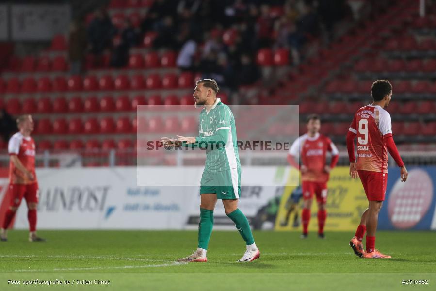 sport, action, Würzburg, SpVgg Greuther Fürth II, SGF, Regionalliga Bayern, Fussball, FWK, FC Würzburger Kickers, BFV, AKON Arena, 17.10.2025, 14. Spieltag - Bild-ID: 2516882