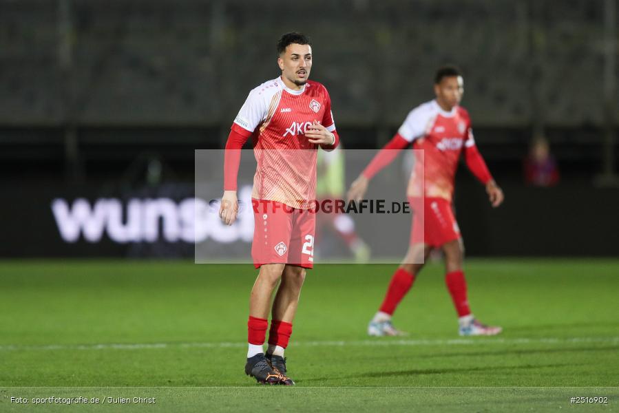 sport, action, Würzburg, SpVgg Greuther Fürth II, SGF, Regionalliga Bayern, Fussball, FWK, FC Würzburger Kickers, BFV, AKON Arena, 17.10.2025, 14. Spieltag - Bild-ID: 2516902