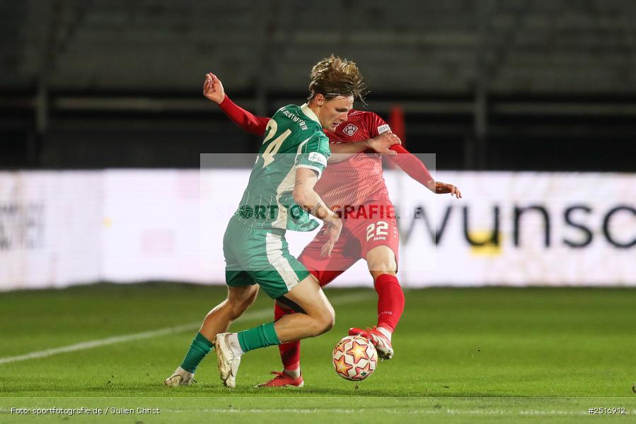 sport, action, Würzburg, SpVgg Greuther Fürth II, SGF, Regionalliga Bayern, Fussball, FWK, FC Würzburger Kickers, BFV, AKON Arena, 17.10.2025, 14. Spieltag - Bild-ID: 2516912