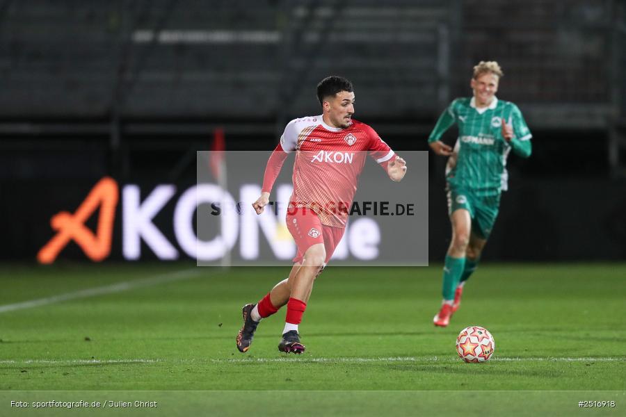 sport, action, Würzburg, SpVgg Greuther Fürth II, SGF, Regionalliga Bayern, Fussball, FWK, FC Würzburger Kickers, BFV, AKON Arena, 17.10.2025, 14. Spieltag - Bild-ID: 2516918