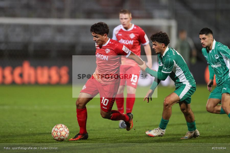 sport, action, Würzburg, SpVgg Greuther Fürth II, SGF, Regionalliga Bayern, Fussball, FWK, FC Würzburger Kickers, BFV, AKON Arena, 17.10.2025, 14. Spieltag - Bild-ID: 2516934