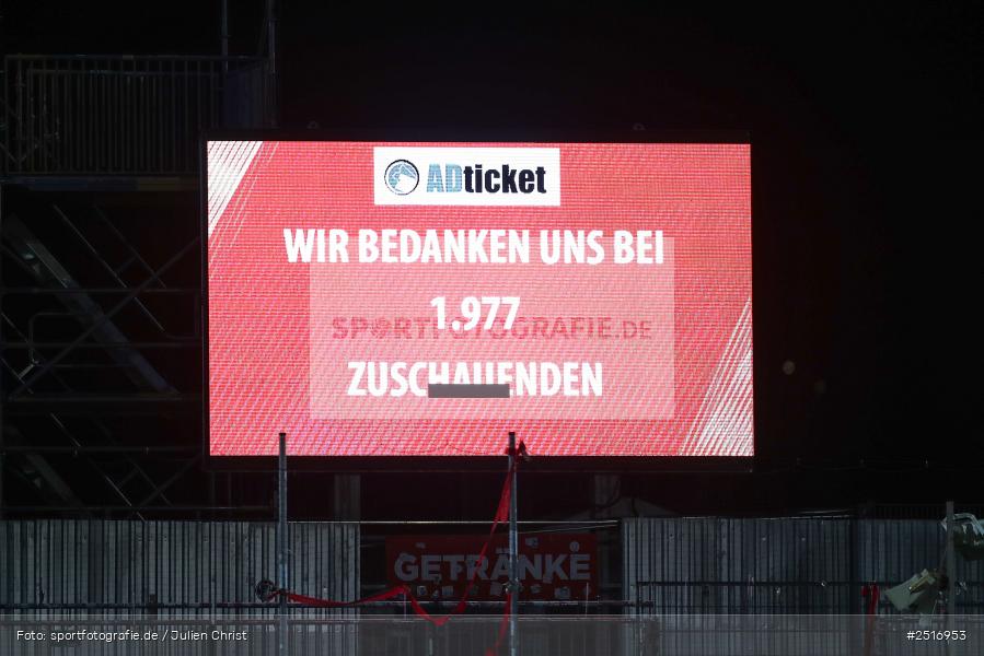 sport, action, Würzburg, SpVgg Greuther Fürth II, SGF, Regionalliga Bayern, Fussball, FWK, FC Würzburger Kickers, BFV, AKON Arena, 17.10.2025, 14. Spieltag - Bild-ID: 2516953
