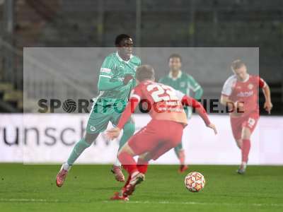 Fotos von FC Würzburger Kickers - SpVgg Greuther Fürth II auf sportfotografie.de