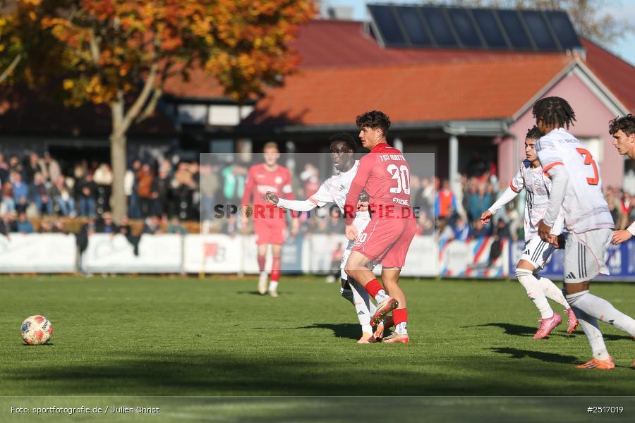 sport, action, TSV Aubstadt, Regionalliga Bayern, NGN Arena, Fussball, FCB, FC Bayern München II, BFV, Aubstadt, AUB, 18.10.2025, 14. Spieltag - Bild-ID: 2517019
