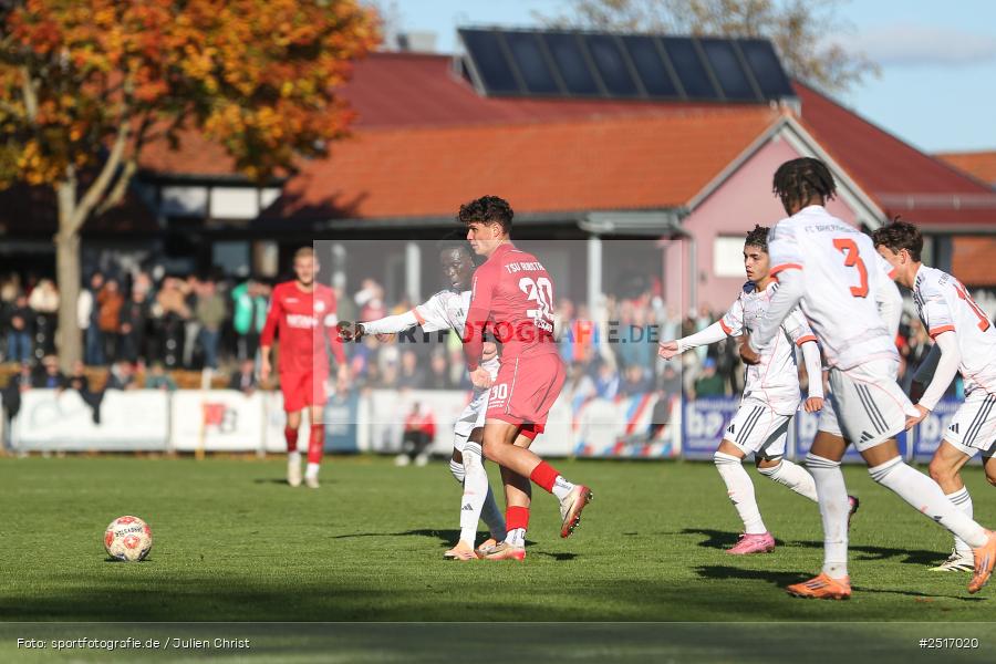 sport, action, TSV Aubstadt, Regionalliga Bayern, NGN Arena, Fussball, FCB, FC Bayern München II, BFV, Aubstadt, AUB, 18.10.2025, 14. Spieltag - Bild-ID: 2517020