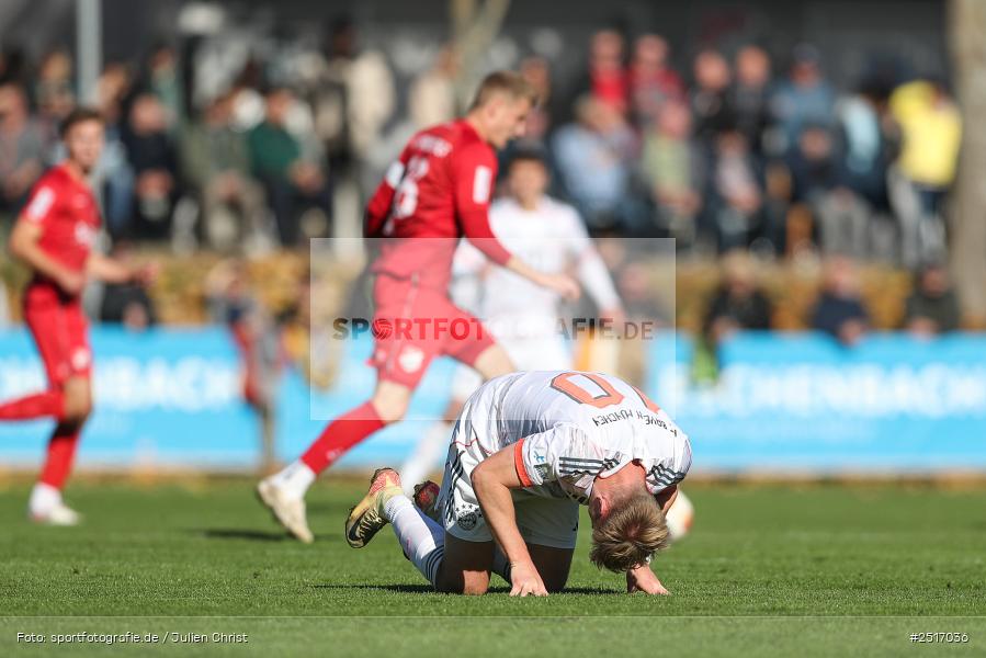 sport, action, TSV Aubstadt, Regionalliga Bayern, NGN Arena, Fussball, FCB, FC Bayern München II, BFV, Aubstadt, AUB, 18.10.2025, 14. Spieltag - Bild-ID: 2517036