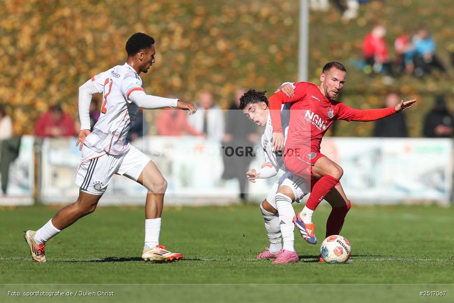 sport, action, TSV Aubstadt, Regionalliga Bayern, NGN Arena, Fussball, FCB, FC Bayern München II, BFV, Aubstadt, AUB, 18.10.2025, 14. Spieltag - Bild-ID: 2517067