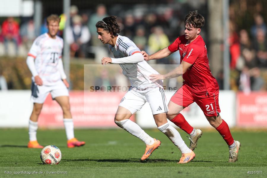 sport, action, TSV Aubstadt, Regionalliga Bayern, NGN Arena, Fussball, FCB, FC Bayern München II, BFV, Aubstadt, AUB, 18.10.2025, 14. Spieltag - Bild-ID: 2517071