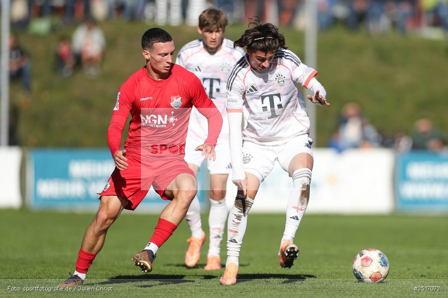 sport, action, TSV Aubstadt, Regionalliga Bayern, NGN Arena, Fussball, FCB, FC Bayern München II, BFV, Aubstadt, AUB, 18.10.2025, 14. Spieltag - Bild-ID: 2517072