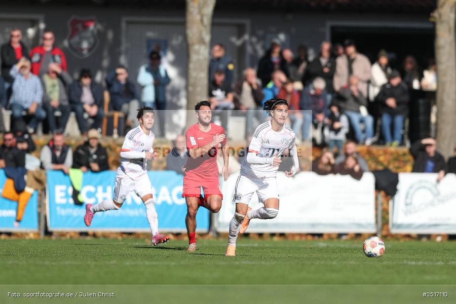sport, action, TSV Aubstadt, Regionalliga Bayern, NGN Arena, Fussball, FCB, FC Bayern München II, BFV, Aubstadt, AUB, 18.10.2025, 14. Spieltag - Bild-ID: 2517110
