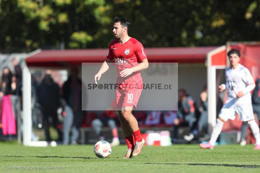 sport, action, TSV Aubstadt, Regionalliga Bayern, NGN Arena, Fussball, FCB, FC Bayern München II, BFV, Aubstadt, AUB, 18.10.2025, 14. Spieltag - Bild-ID: 2517117