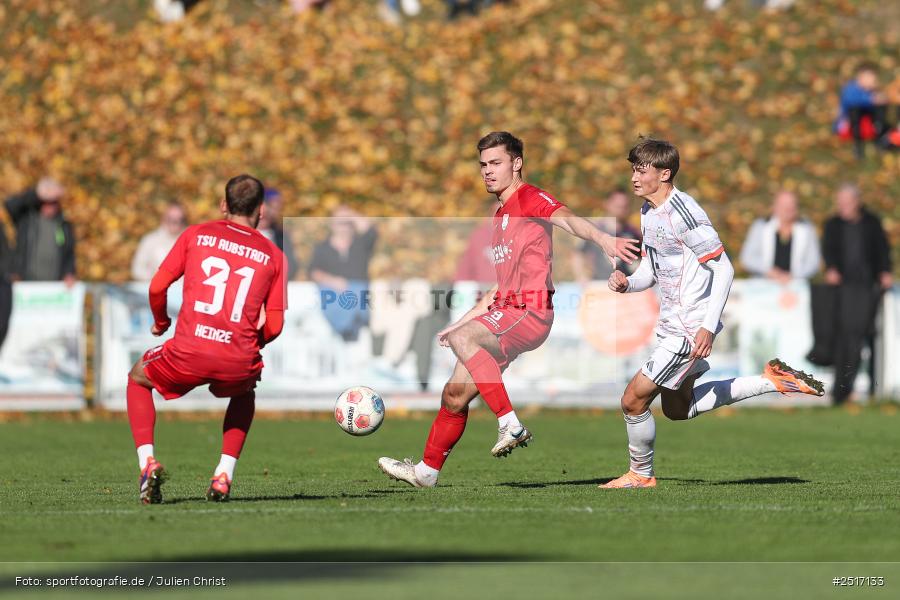 sport, action, TSV Aubstadt, Regionalliga Bayern, NGN Arena, Fussball, FCB, FC Bayern München II, BFV, Aubstadt, AUB, 18.10.2025, 14. Spieltag - Bild-ID: 2517133