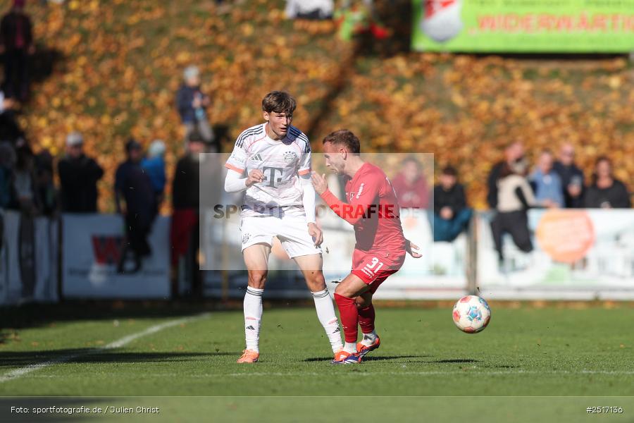 sport, action, TSV Aubstadt, Regionalliga Bayern, NGN Arena, Fussball, FCB, FC Bayern München II, BFV, Aubstadt, AUB, 18.10.2025, 14. Spieltag - Bild-ID: 2517136