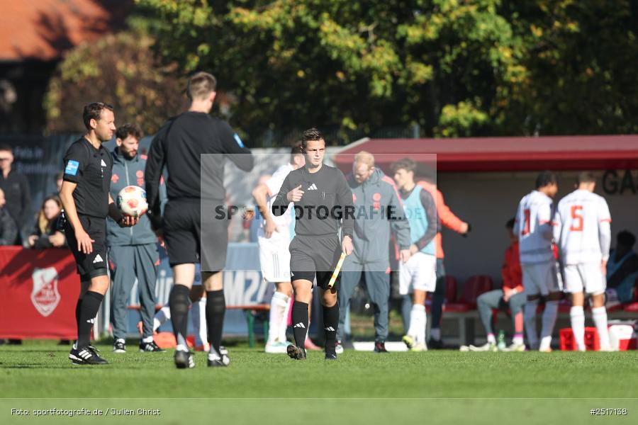 sport, action, TSV Aubstadt, Regionalliga Bayern, NGN Arena, Fussball, FCB, FC Bayern München II, BFV, Aubstadt, AUB, 18.10.2025, 14. Spieltag - Bild-ID: 2517138