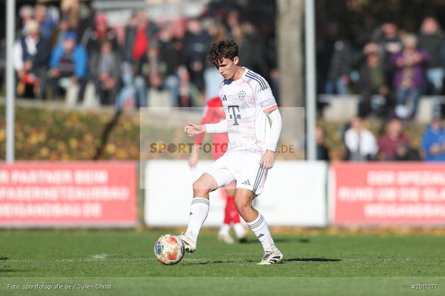 sport, action, TSV Aubstadt, Regionalliga Bayern, NGN Arena, Fussball, FCB, FC Bayern München II, BFV, Aubstadt, AUB, 18.10.2025, 14. Spieltag - Bild-ID: 2517277