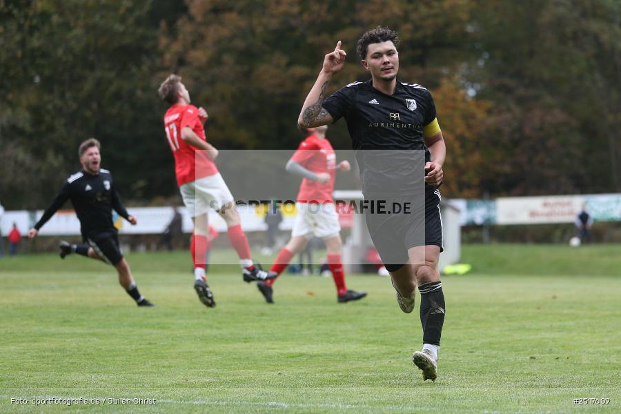 Sportgelände, Bischbrunn, 19.10.2025, sport, action, Fussball, BFV, 14. Spieltag, Kreisklasse Würzburg Gr. 3, (SG 1) Stetten/Binsfeld/Müdesheim, (SG 1) Bischbrunn/Oberndorf - Bild-ID: 2517609