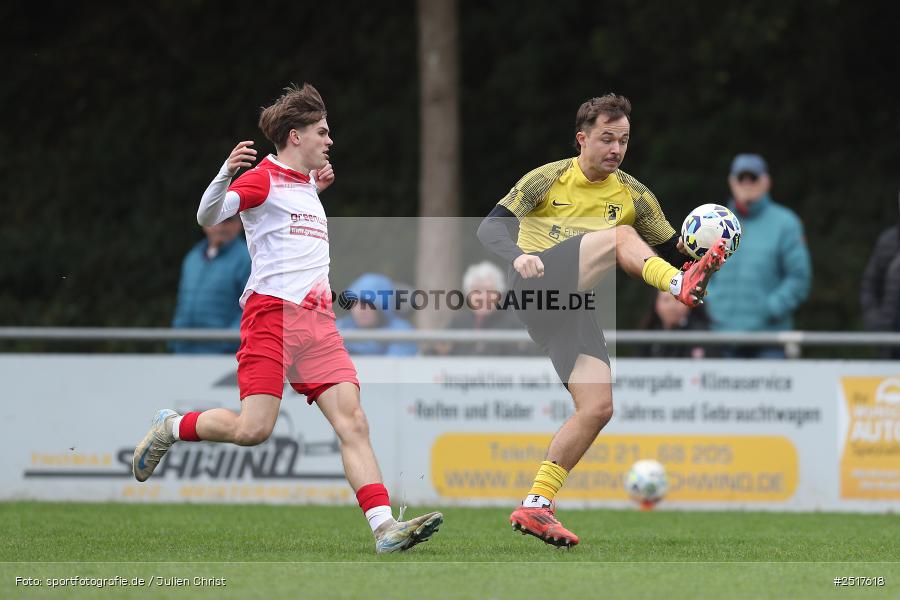 Sportgelände, Hösbach-Bahnhof, 19.10.2025, sport, action, Fussball, BFV, 14. Spieltag, Bezirksliga Unterfranken West, GIE, HOS, SpVgg Giebelstadt, SpVgg Hösbach-Bahnhof - Bild-ID: 2517618