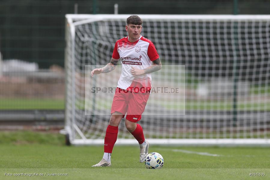 Sportgelände, Hösbach-Bahnhof, 19.10.2025, sport, action, Fussball, BFV, 14. Spieltag, Bezirksliga Unterfranken West, GIE, HOS, SpVgg Giebelstadt, SpVgg Hösbach-Bahnhof - Bild-ID: 2517620
