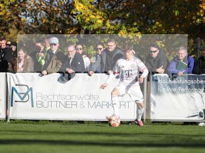 Fotos von TSV Aubstadt - FC Bayern München II auf sportfotografie.de