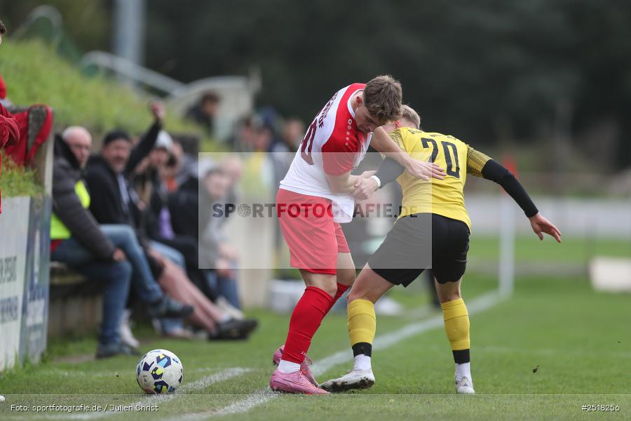 sport, action, Sportgelände, SpVgg Hösbach-Bahnhof, SpVgg Giebelstadt, Hösbach-Bahnhof, HOS, GIE, Fussball, Bezirksliga Unterfranken West, BFV, 19.10.2025, 14. Spieltag - Bild-ID: 2518256
