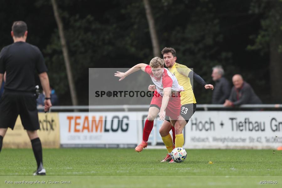 sport, action, Sportgelände, SpVgg Hösbach-Bahnhof, SpVgg Giebelstadt, Hösbach-Bahnhof, HOS, GIE, Fussball, Bezirksliga Unterfranken West, BFV, 19.10.2025, 14. Spieltag - Bild-ID: 2518260