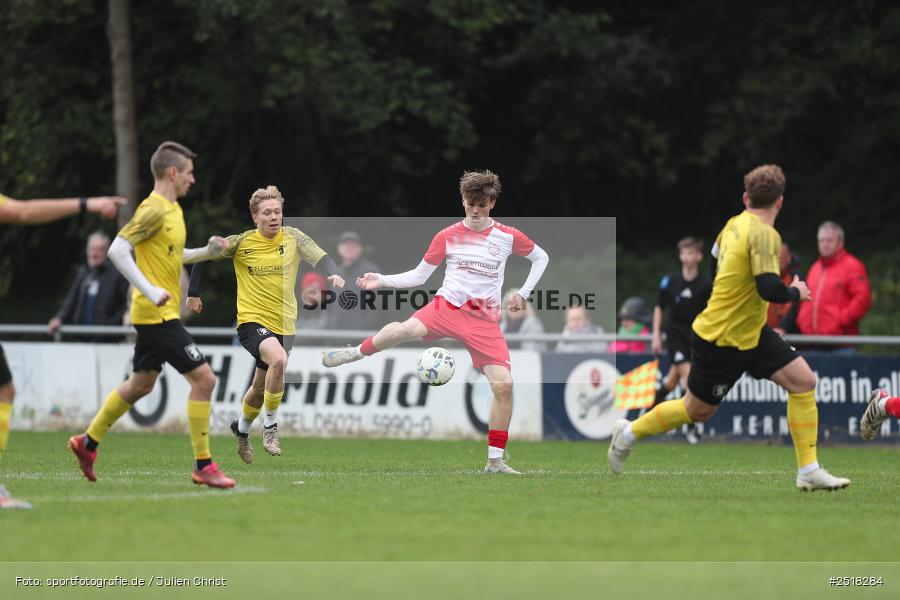 sport, action, Sportgelände, SpVgg Hösbach-Bahnhof, SpVgg Giebelstadt, Hösbach-Bahnhof, HOS, GIE, Fussball, Bezirksliga Unterfranken West, BFV, 19.10.2025, 14. Spieltag - Bild-ID: 2518284