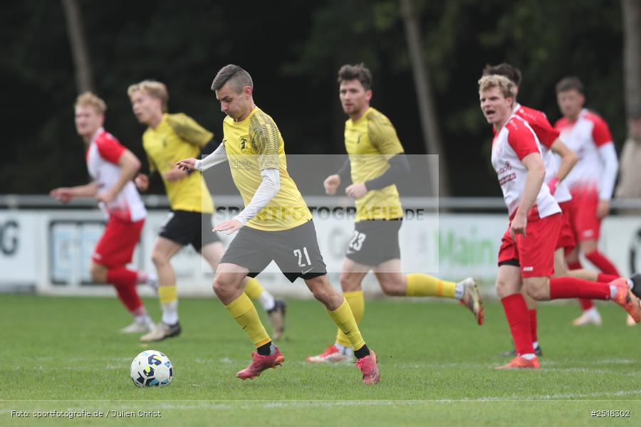 sport, action, Sportgelände, SpVgg Hösbach-Bahnhof, SpVgg Giebelstadt, Hösbach-Bahnhof, HOS, GIE, Fussball, Bezirksliga Unterfranken West, BFV, 19.10.2025, 14. Spieltag - Bild-ID: 2518302