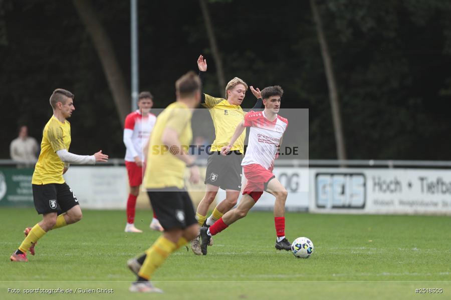 sport, action, Sportgelände, SpVgg Hösbach-Bahnhof, SpVgg Giebelstadt, Hösbach-Bahnhof, HOS, GIE, Fussball, Bezirksliga Unterfranken West, BFV, 19.10.2025, 14. Spieltag - Bild-ID: 2518305
