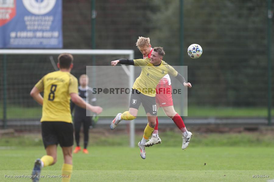 sport, action, Sportgelände, SpVgg Hösbach-Bahnhof, SpVgg Giebelstadt, Hösbach-Bahnhof, HOS, GIE, Fussball, Bezirksliga Unterfranken West, BFV, 19.10.2025, 14. Spieltag - Bild-ID: 2518349