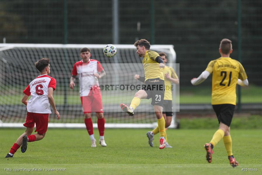 sport, action, Sportgelände, SpVgg Hösbach-Bahnhof, SpVgg Giebelstadt, Hösbach-Bahnhof, HOS, GIE, Fussball, Bezirksliga Unterfranken West, BFV, 19.10.2025, 14. Spieltag - Bild-ID: 2518363
