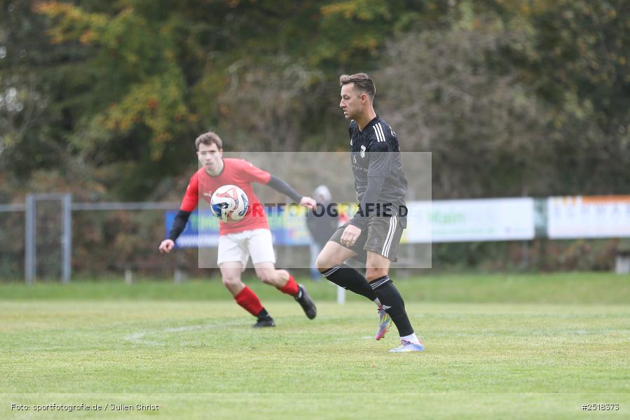 sport, action, Sportgelände, Kreisklasse Würzburg Gr. 3, Fussball, Bischbrunn, BFV, 19.10.2025, 14. Spieltag, (SG 1) Stetten/Binsfeld/Müdesheim, (SG 1) Bischbrunn/Oberndorf - Bild-ID: 2518373