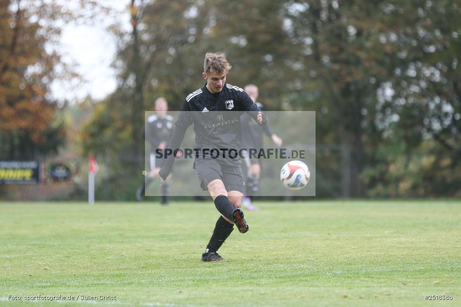 sport, action, Sportgelände, Kreisklasse Würzburg Gr. 3, Fussball, Bischbrunn, BFV, 19.10.2025, 14. Spieltag, (SG 1) Stetten/Binsfeld/Müdesheim, (SG 1) Bischbrunn/Oberndorf - Bild-ID: 2518386