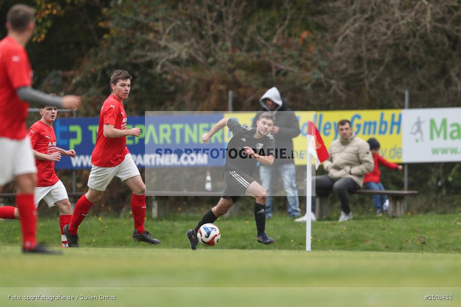 sport, action, Sportgelände, Kreisklasse Würzburg Gr. 3, Fussball, Bischbrunn, BFV, 19.10.2025, 14. Spieltag, (SG 1) Stetten/Binsfeld/Müdesheim, (SG 1) Bischbrunn/Oberndorf - Bild-ID: 2518433